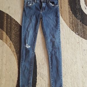 Levi Jean's